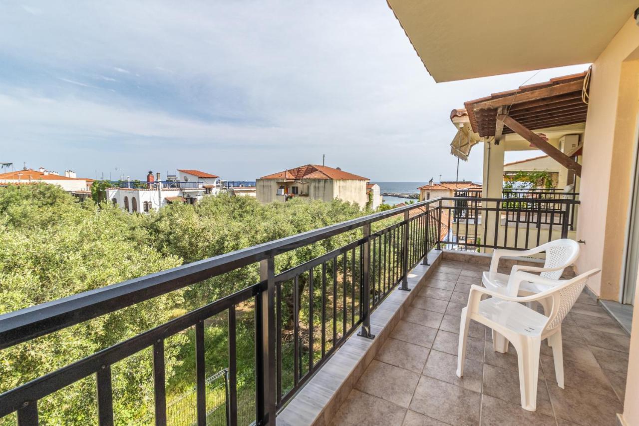 Sunday Mood Apartment Nea Skioni Bagian luar foto