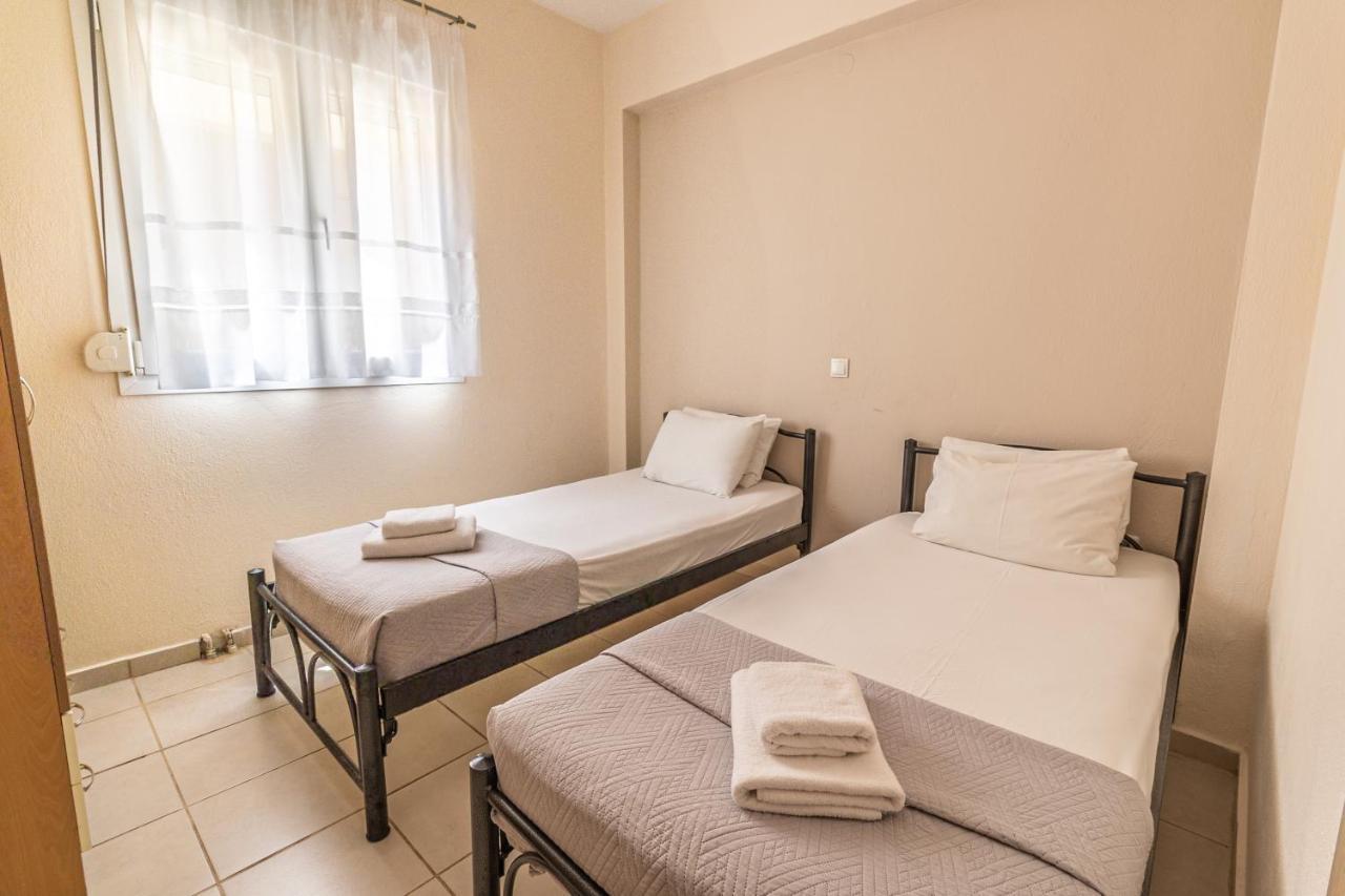 Sunday Mood Apartment Nea Skioni Bagian luar foto