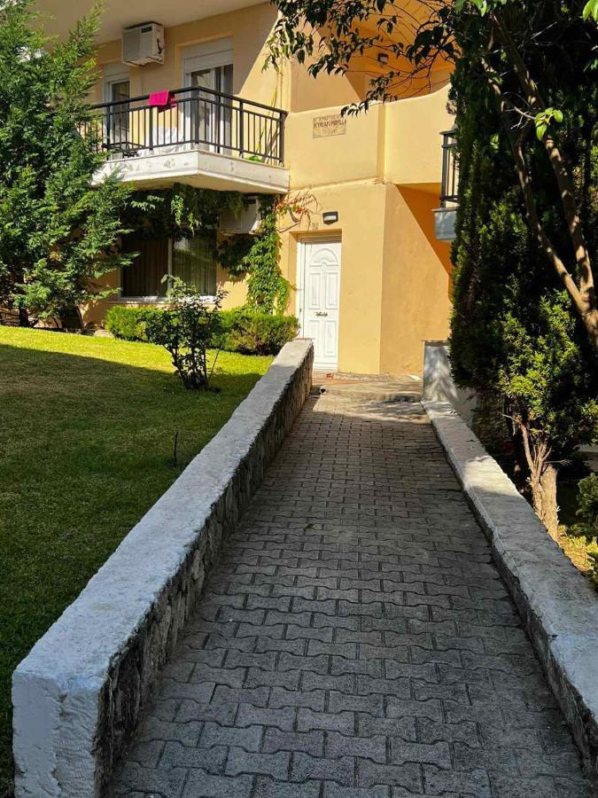 Sunday Mood Apartment Nea Skioni Bagian luar foto