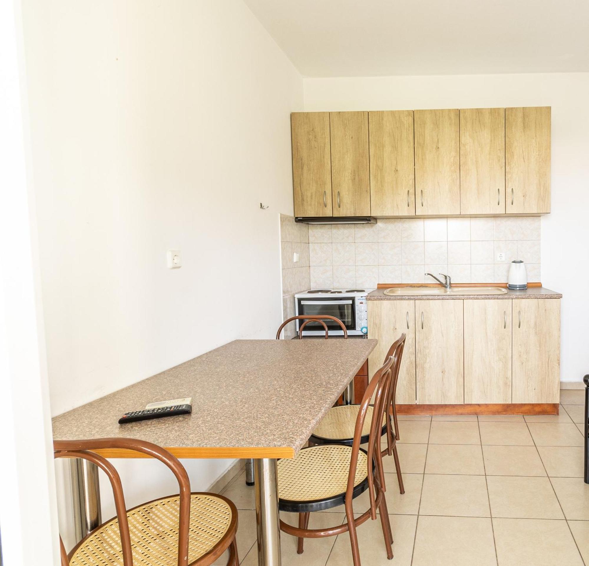 Sunday Mood Apartment Nea Skioni Bagian luar foto
