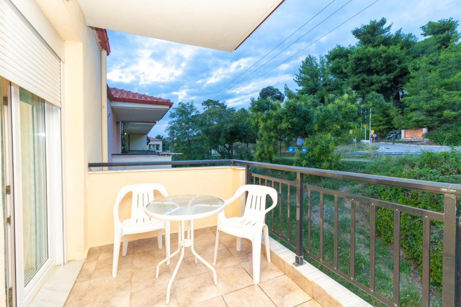 Sunday Mood Apartment Nea Skioni Bagian luar foto